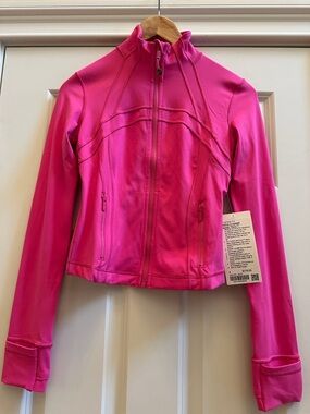 Lululemon Define Cropped Nulu Jacket Sonic Pink size 4